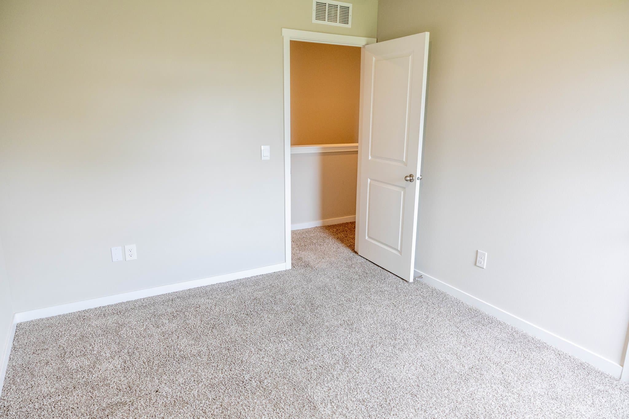 West Des Moines House: 2569 SE Hawkins Ave