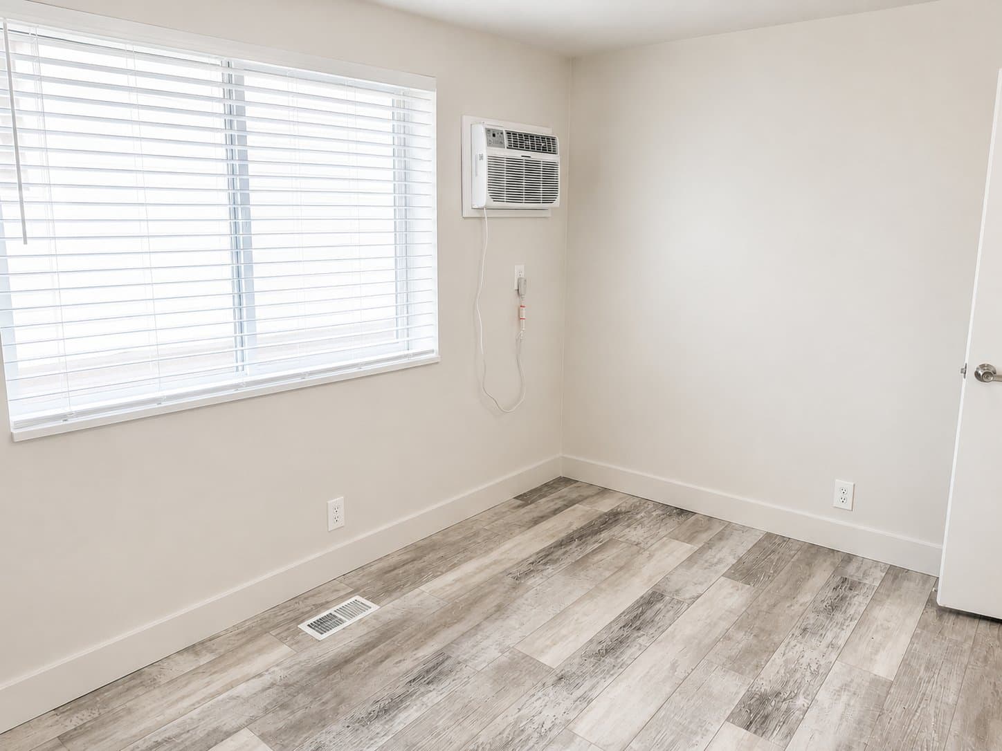 Salt Lake City Apartment: 2117 E 3300 S