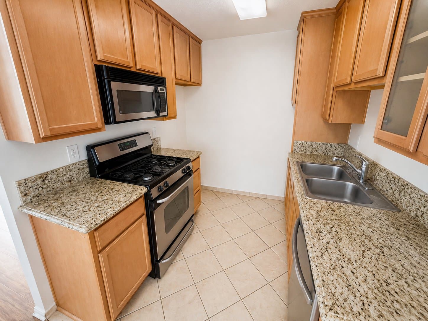 CHULA VISTA Condo: 755 Paso de Luz