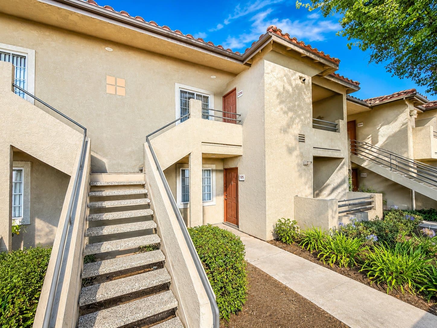 CHULA VISTA Condo: 755 Paso de Luz