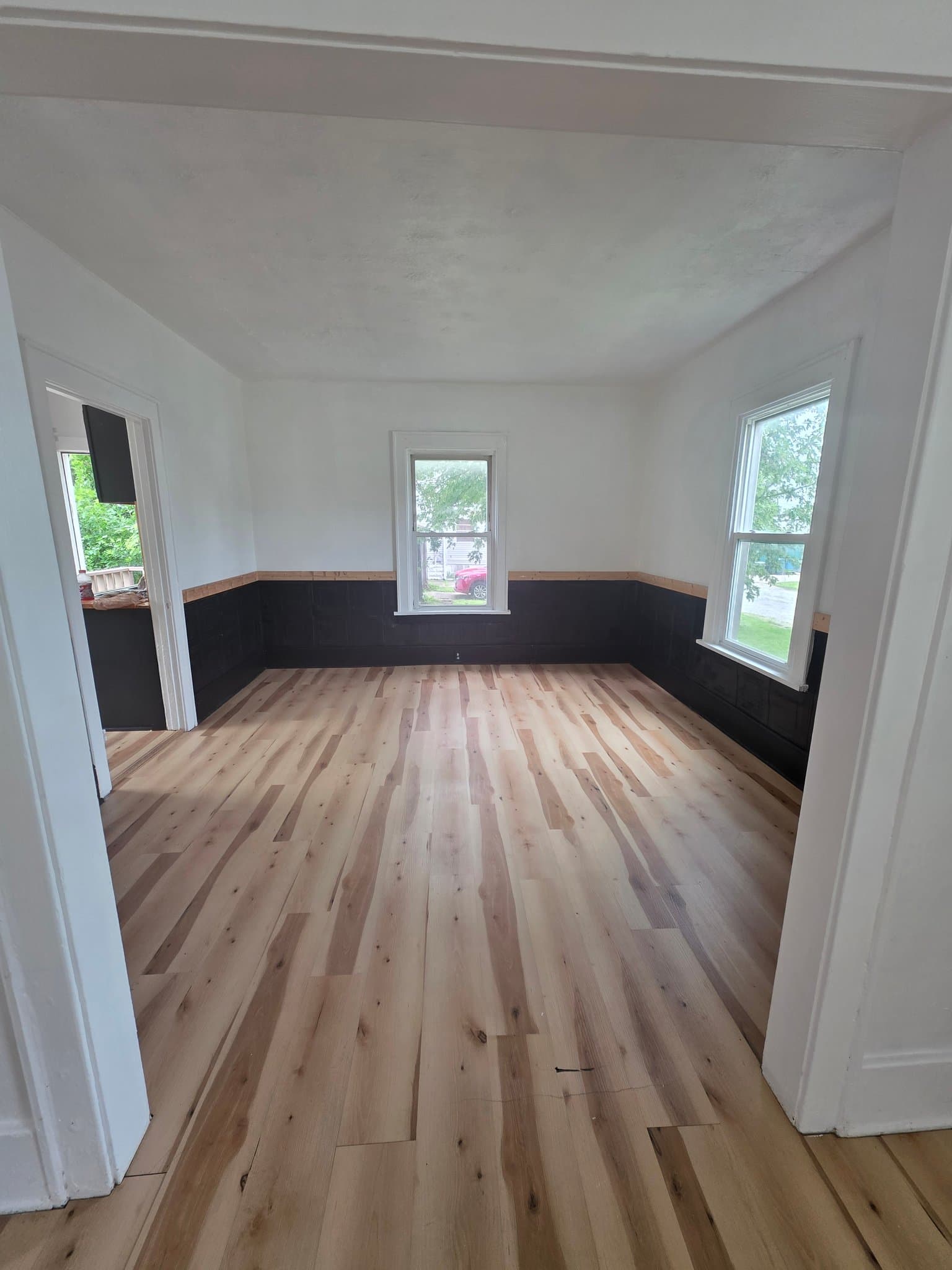 Lorain House: 1063 west 12th