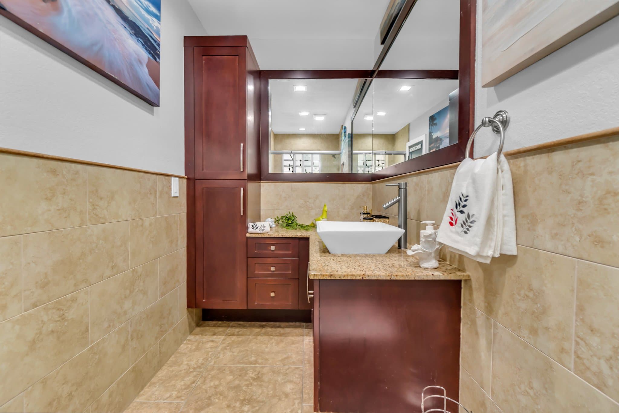 Miami House: 901 nw 22 pl
