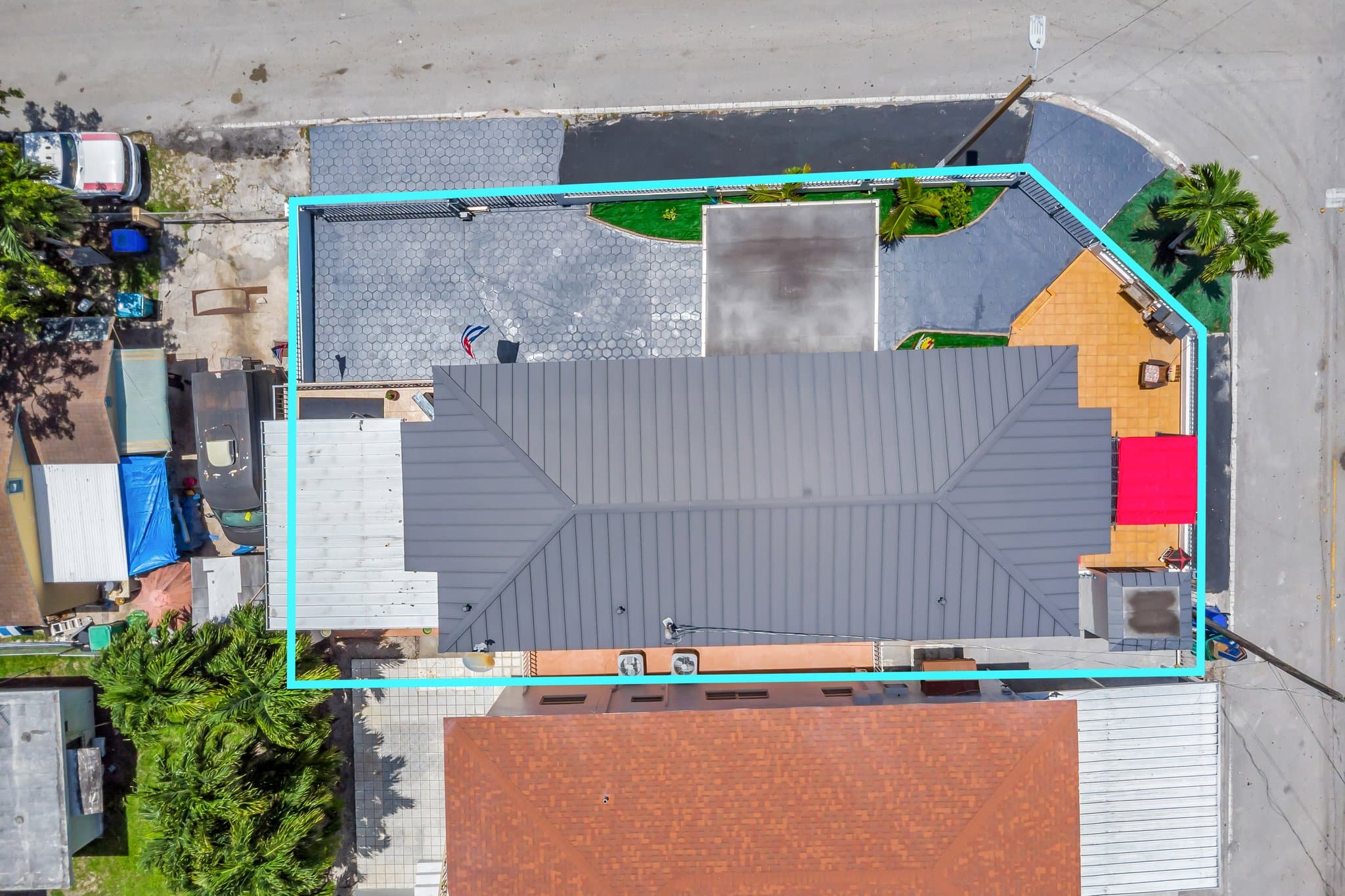 Miami House: 901 nw 22 pl