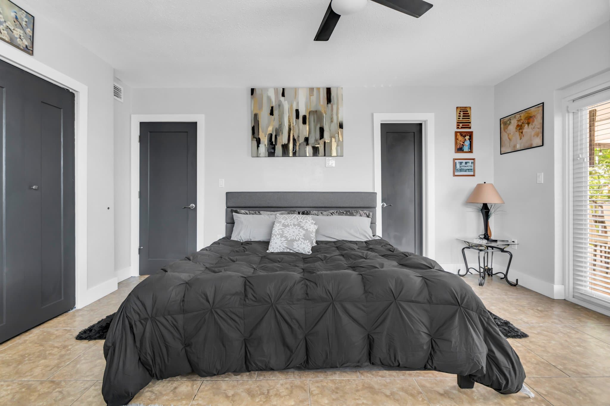 Miami House: 901 nw 22 pl