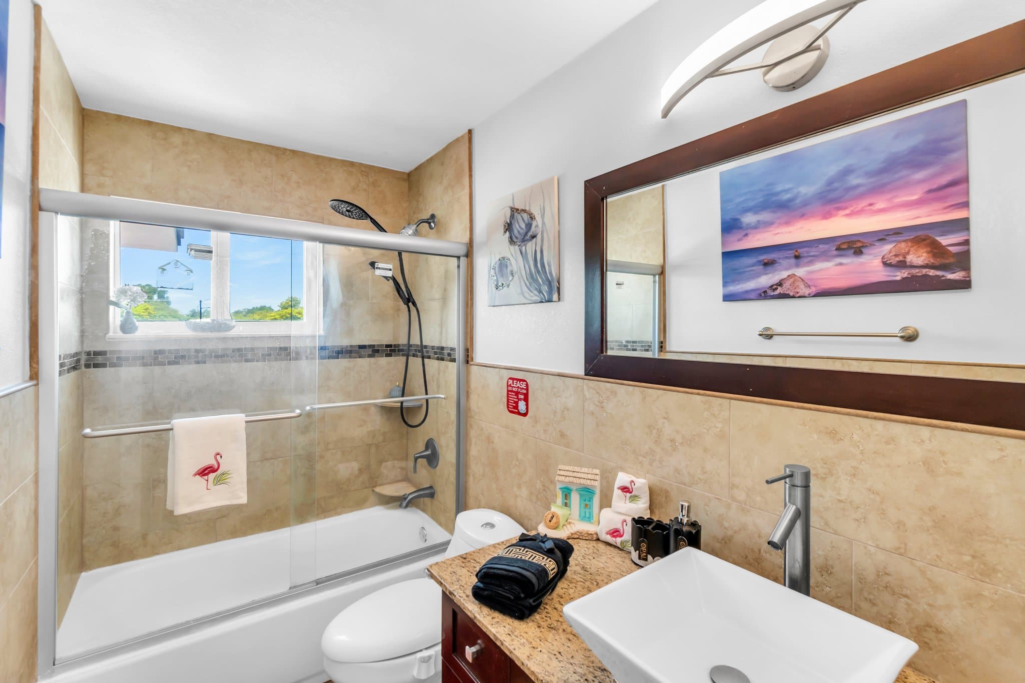 Miami House: 901 nw 22 pl