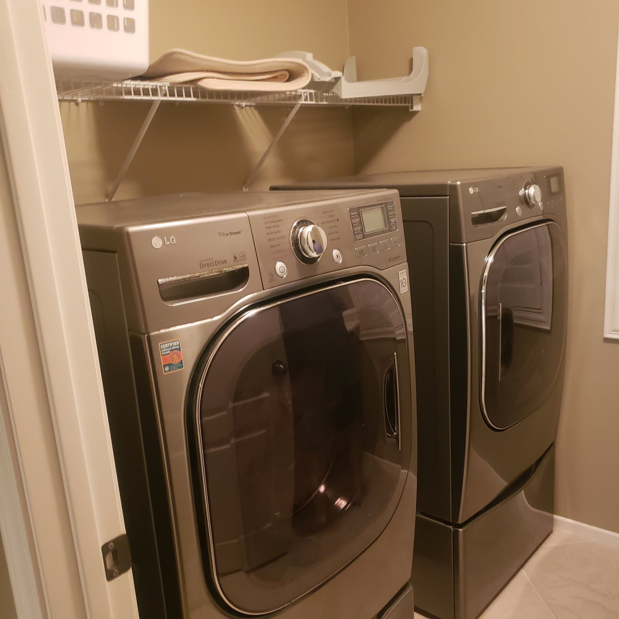 Menifee Single Room: 28001 Whittington Rd