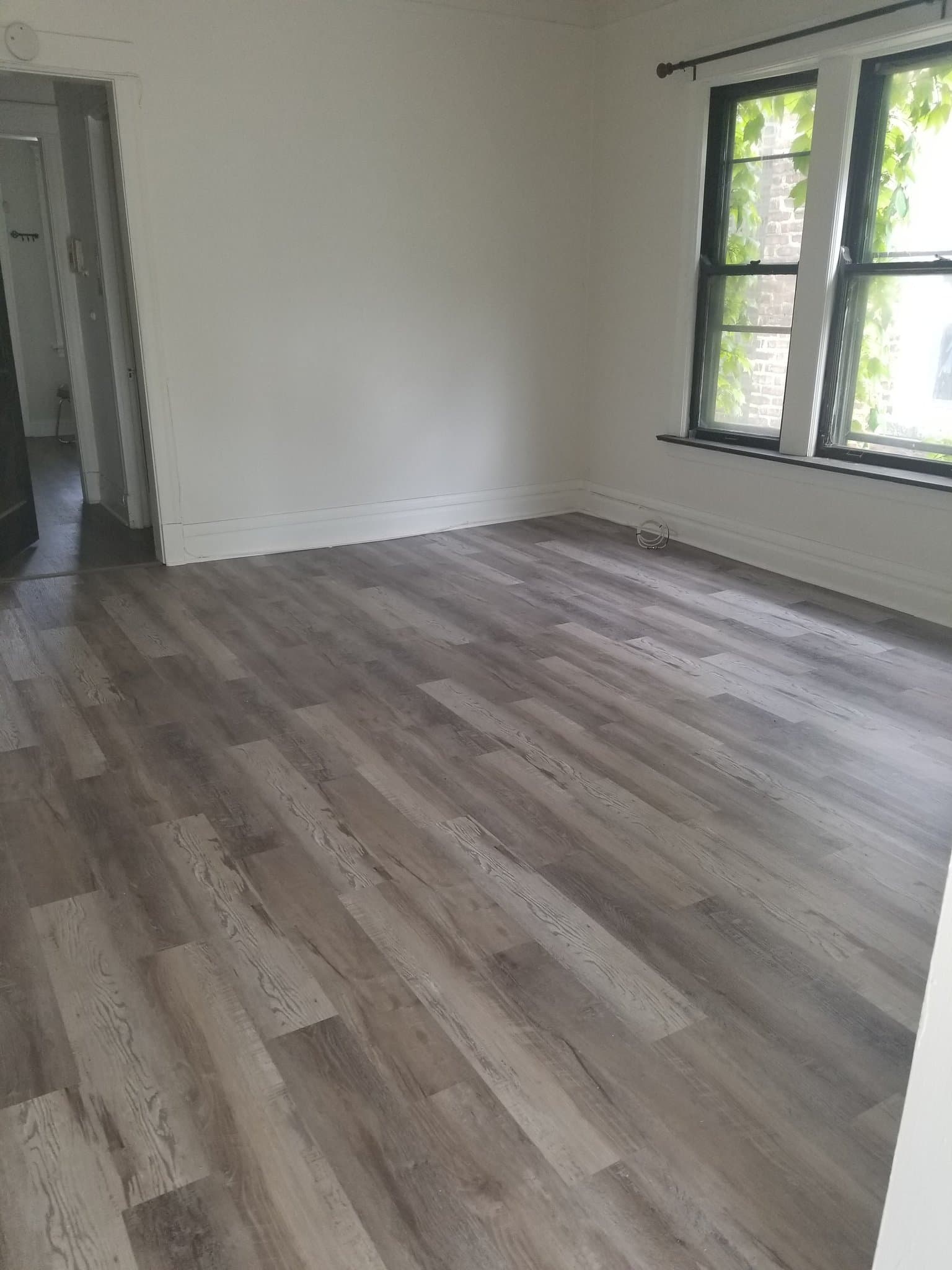 Chicago Apartment: 7712 S Carpenter St