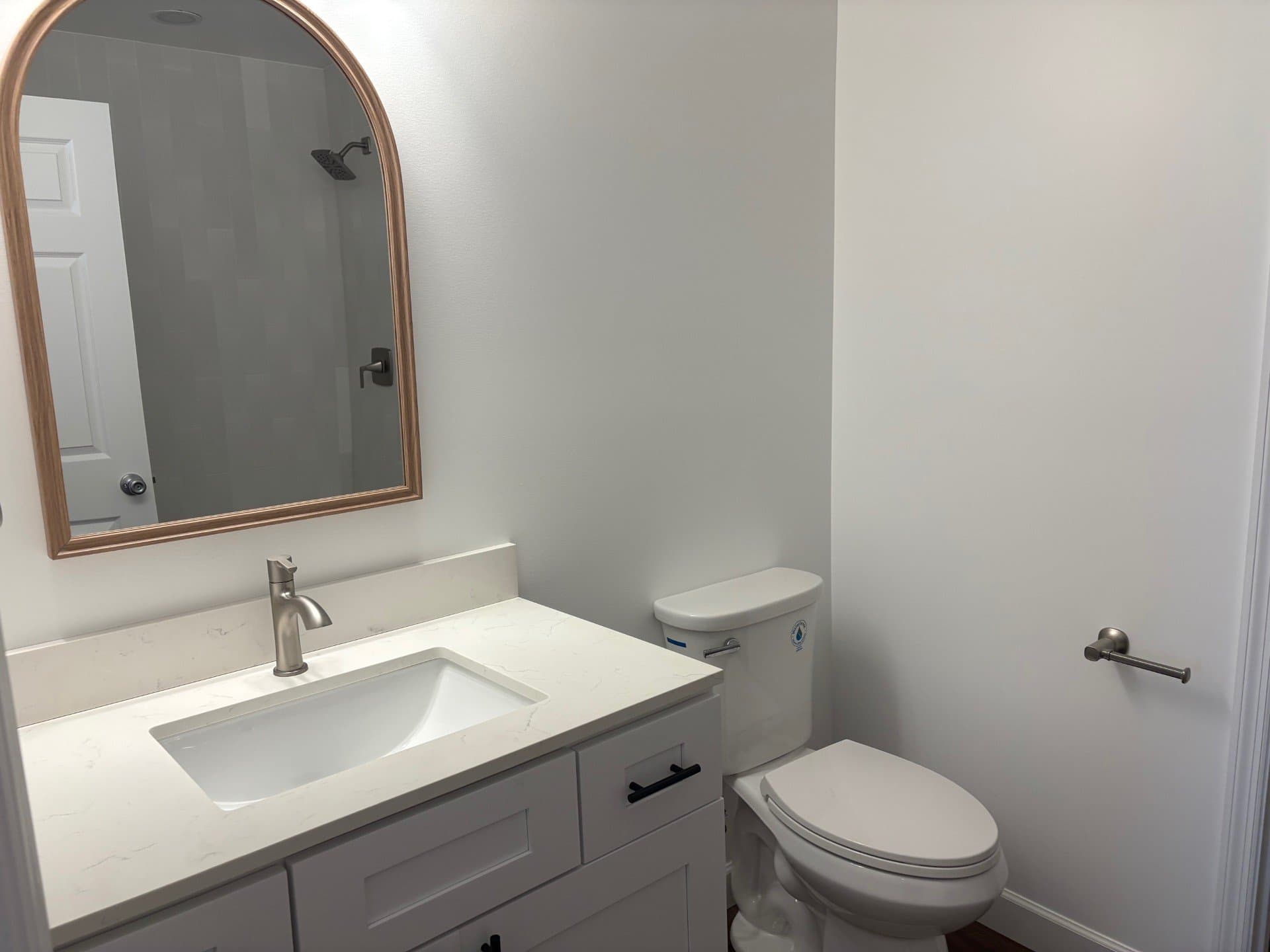McMinnville House: 110 Hobson Street