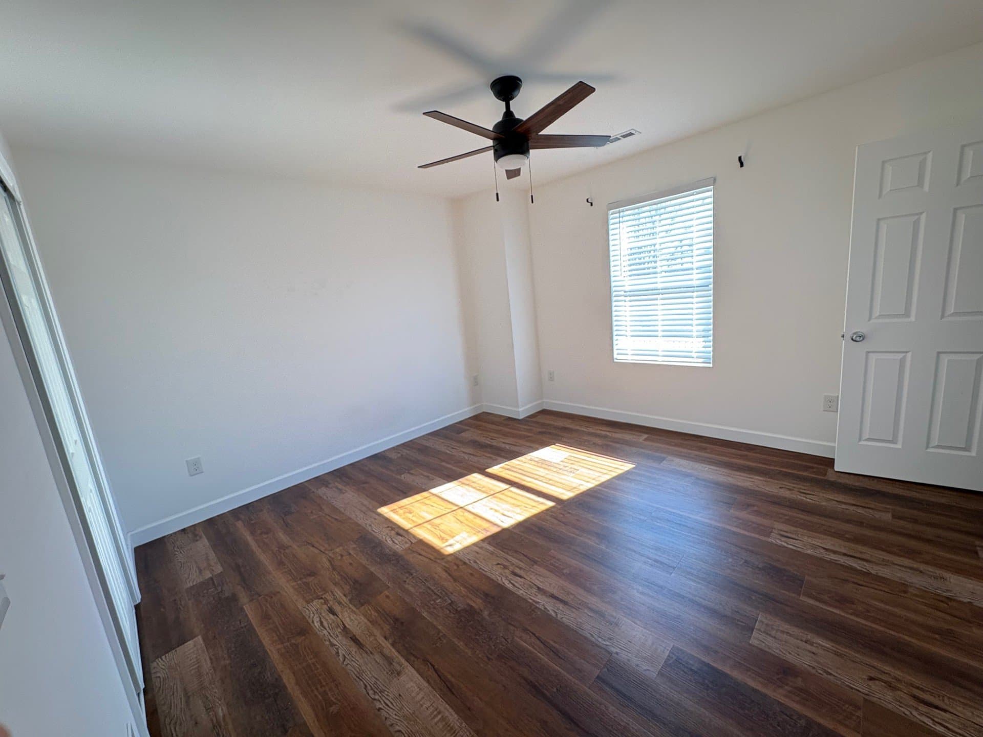 McMinnville House: 110 Hobson Street
