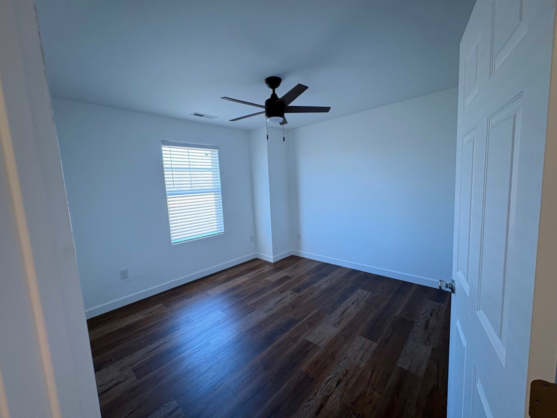 McMinnville House: 110 Hobson Street