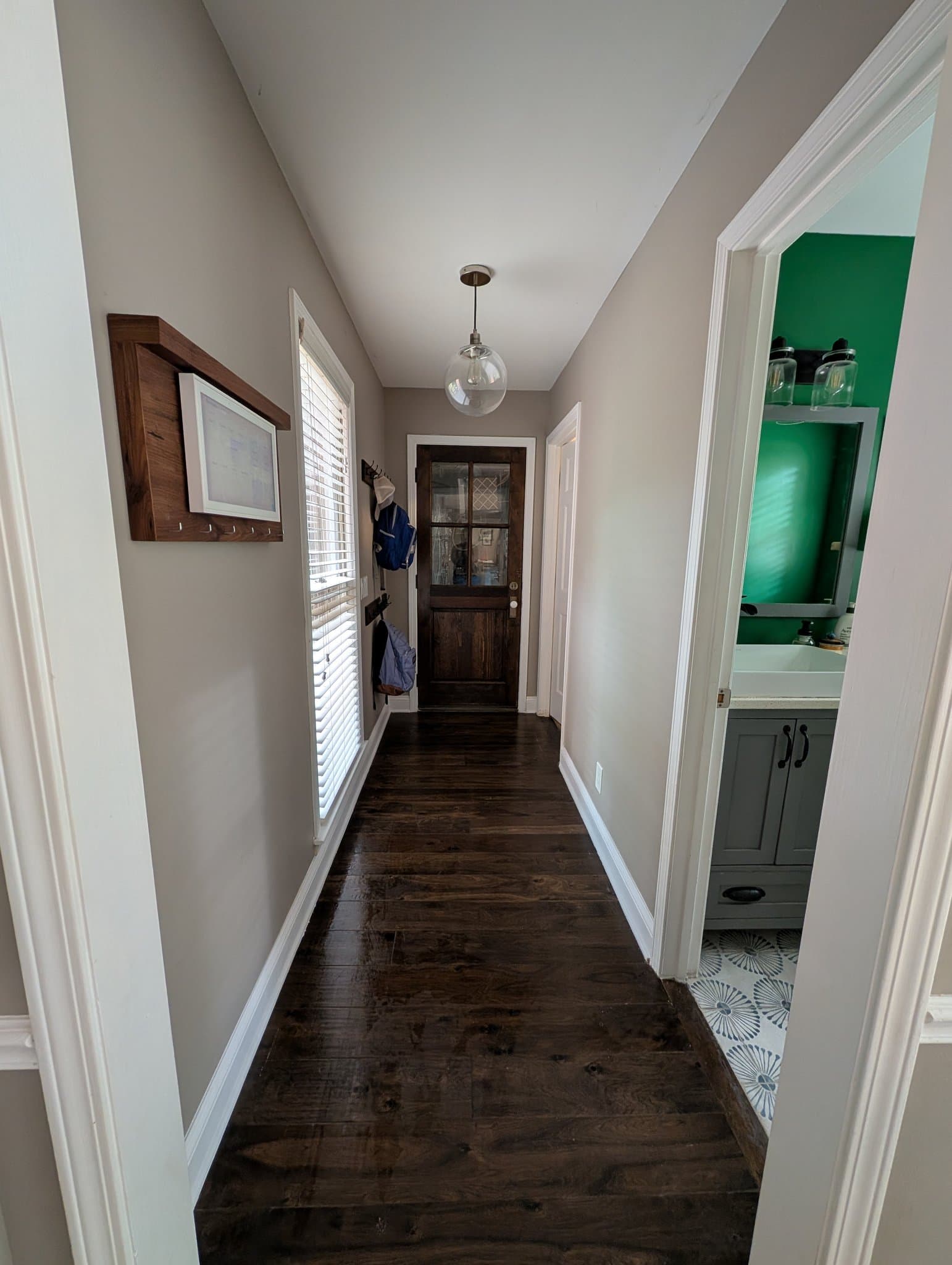 Greenville House: 400 Bradley Ct