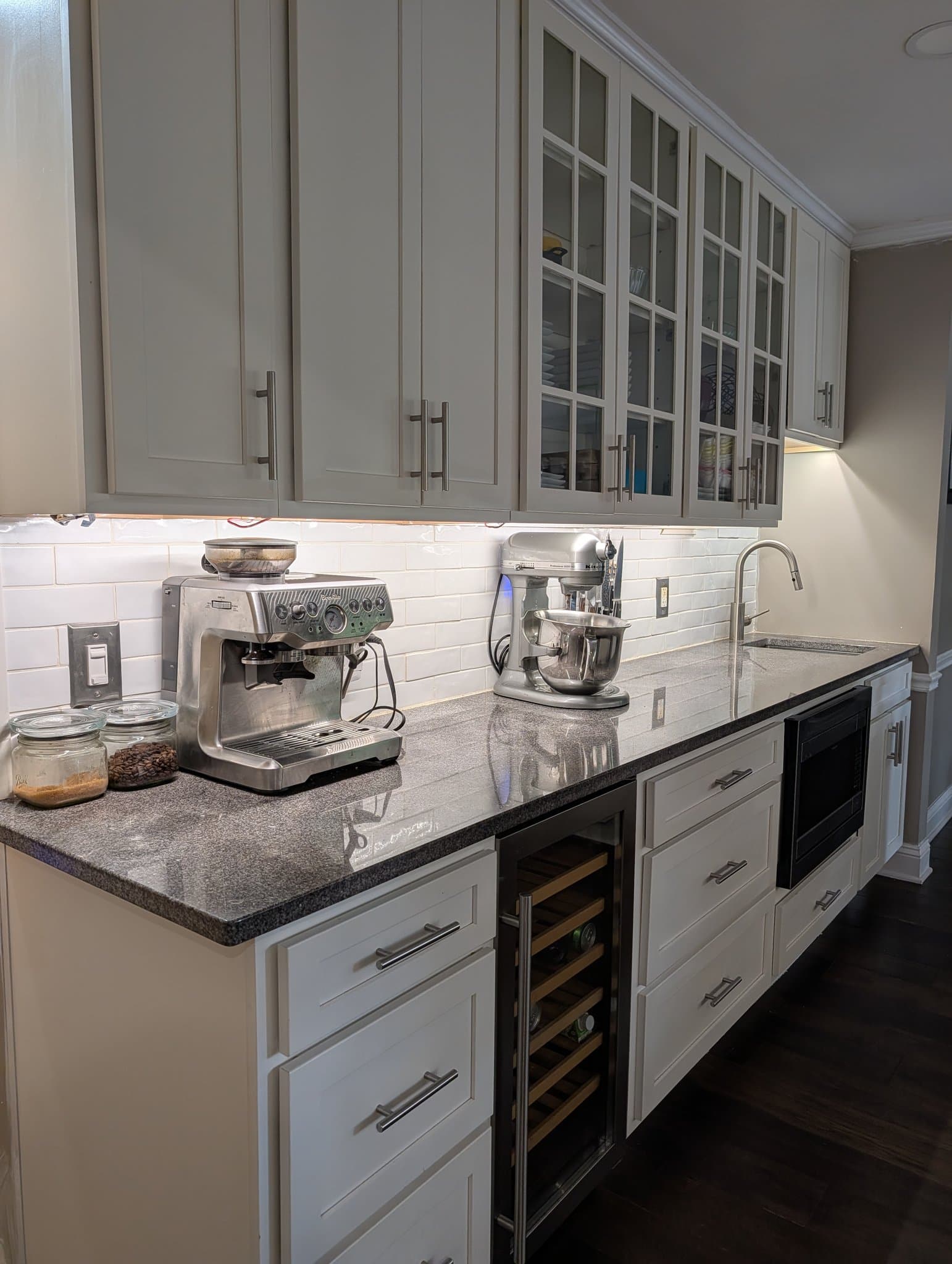 Greenville House: 400 Bradley Ct