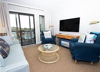 Atlantic Beach Condo: 2111 W Fort Macon Rd, Bldg 4