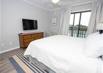 Atlantic Beach Condo: 2111 W Fort Macon Rd, Bldg 4