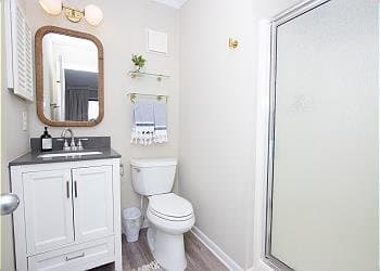 Atlantic Beach Condo: 2111 W Fort Macon Rd, Bldg 4