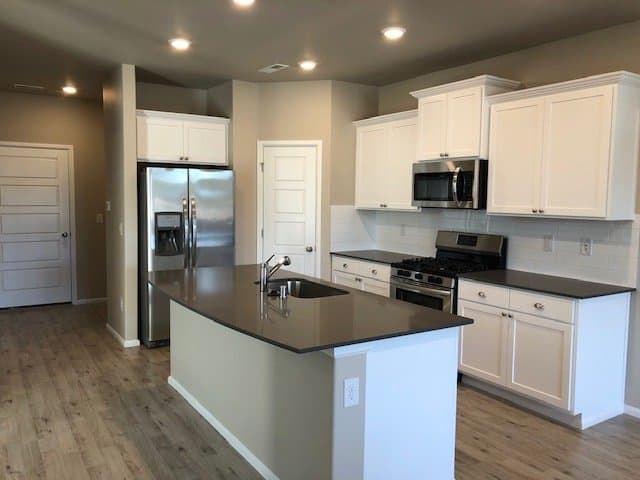 Black Diamond House: 23281 SE Fir St