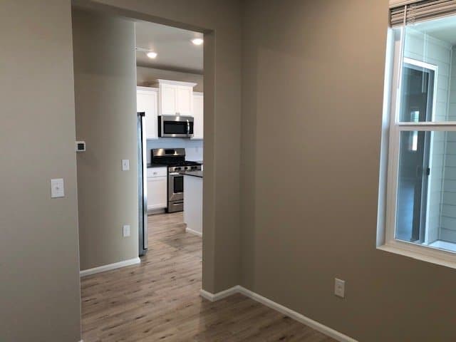 Black Diamond House: 23281 SE Fir St