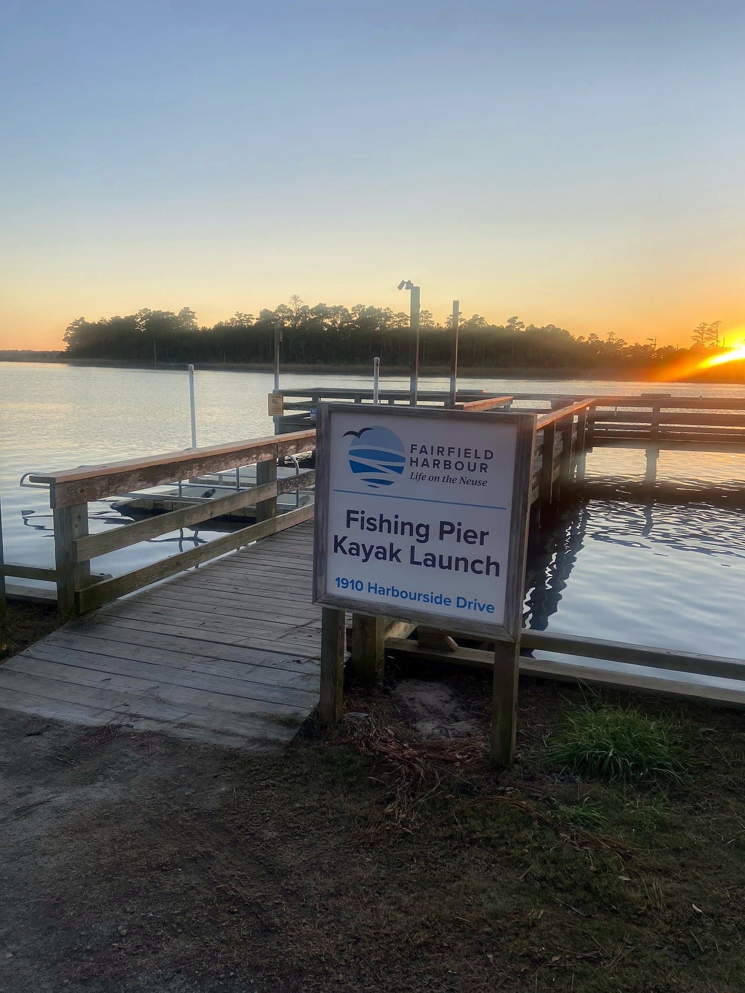 New Bern Condo: 6125 Harbourside Dr