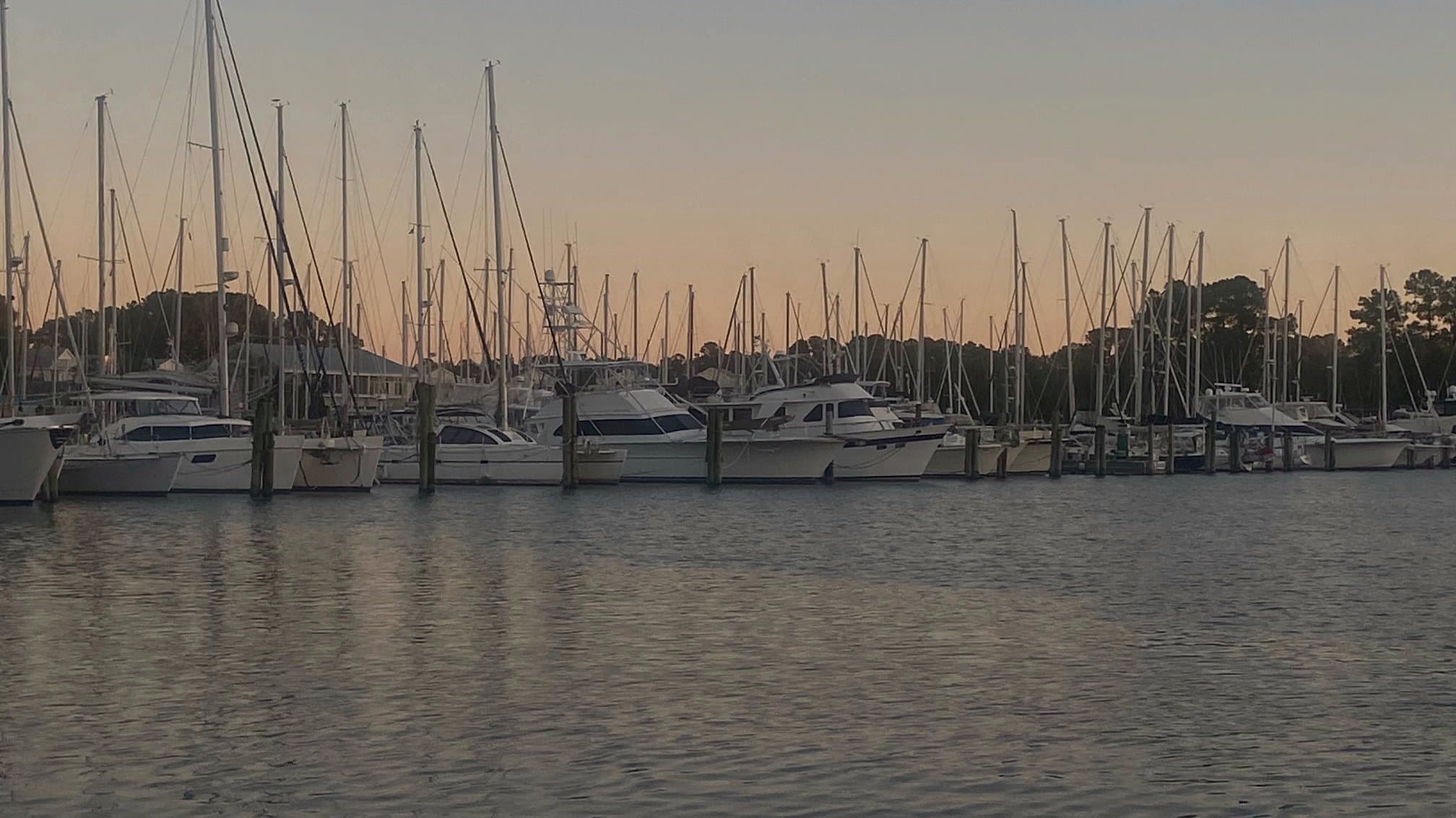 New Bern Condo: 6125 Harbourside Dr