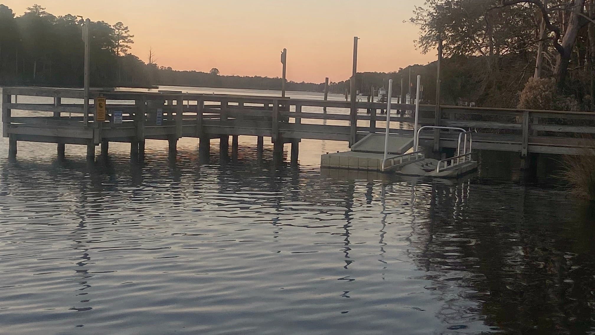 New Bern Condo: 6125 Harbourside Dr