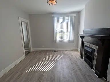 Mt Oliver Multiplex: 132 Stamm Ave