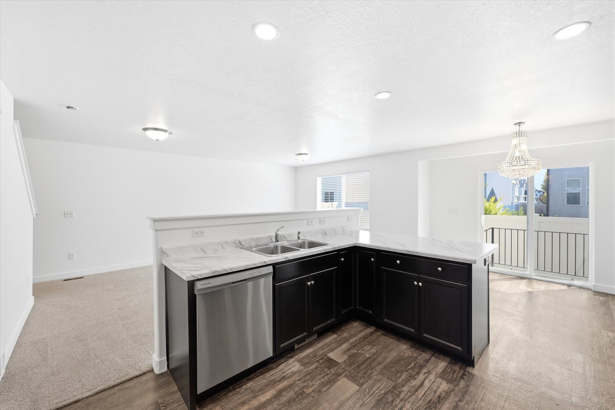 Saratoga Springs House: 432 South Pegasus Way