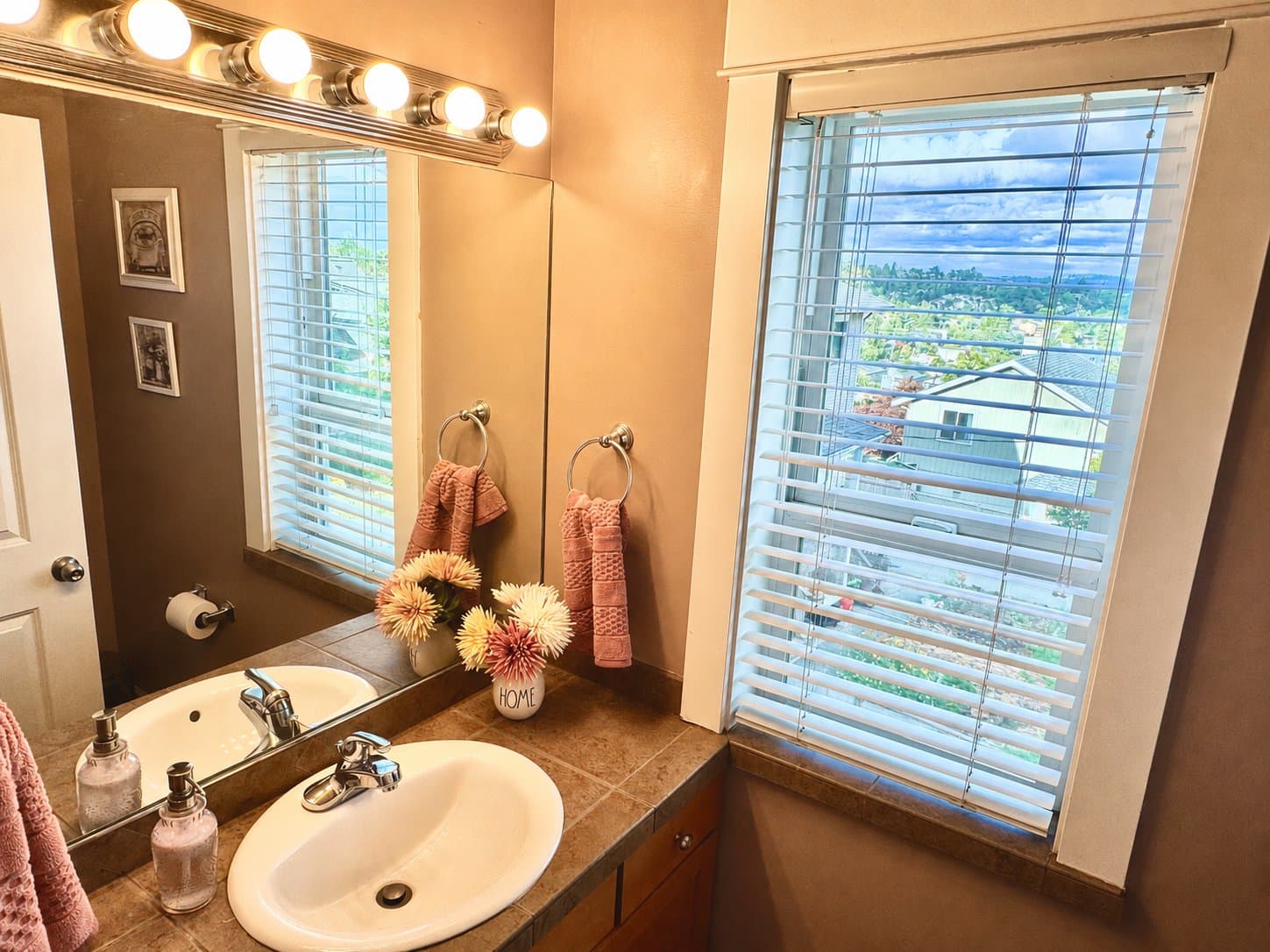 Seattle Single Room: 3320 S Holly St