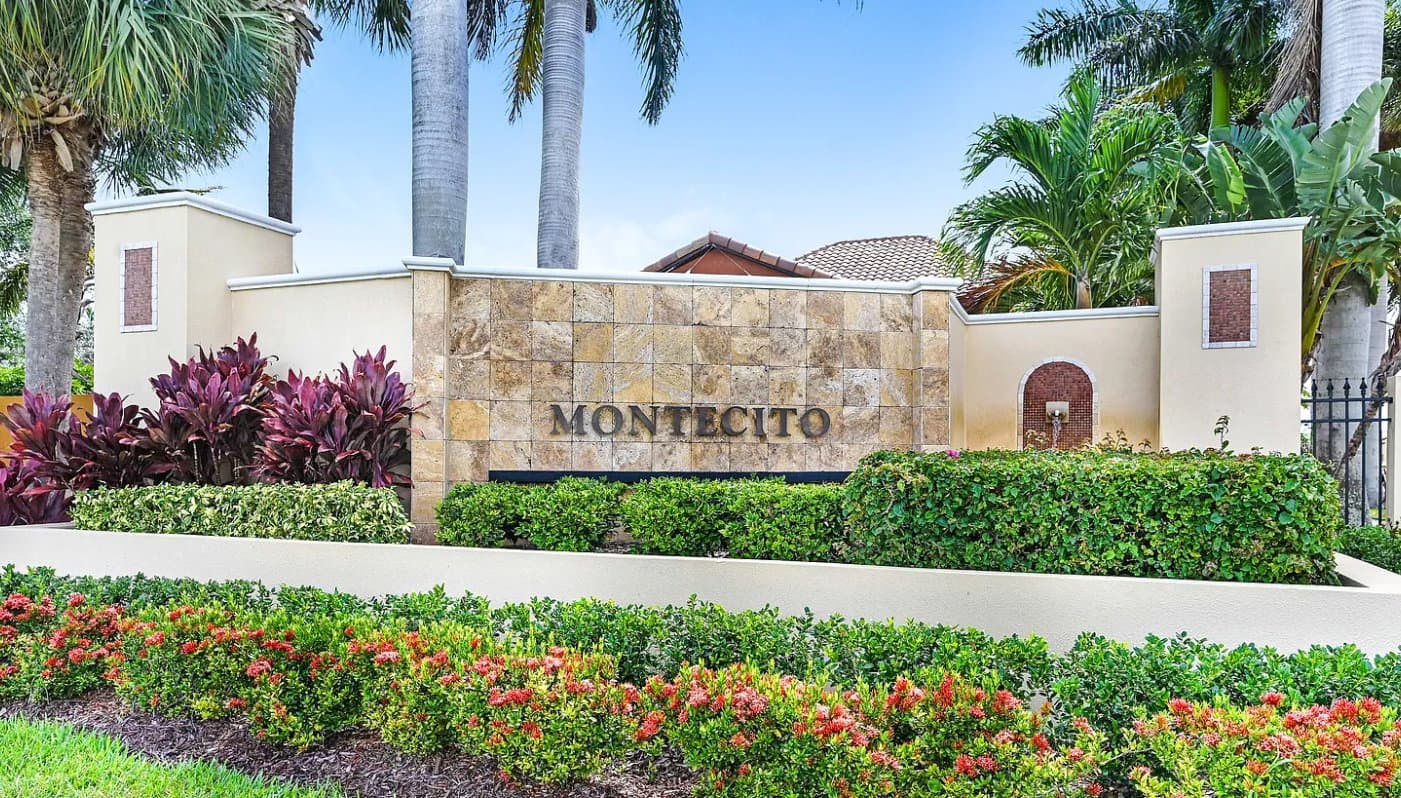 Satellite Beach Townhome: 756 Carlsbad Drive