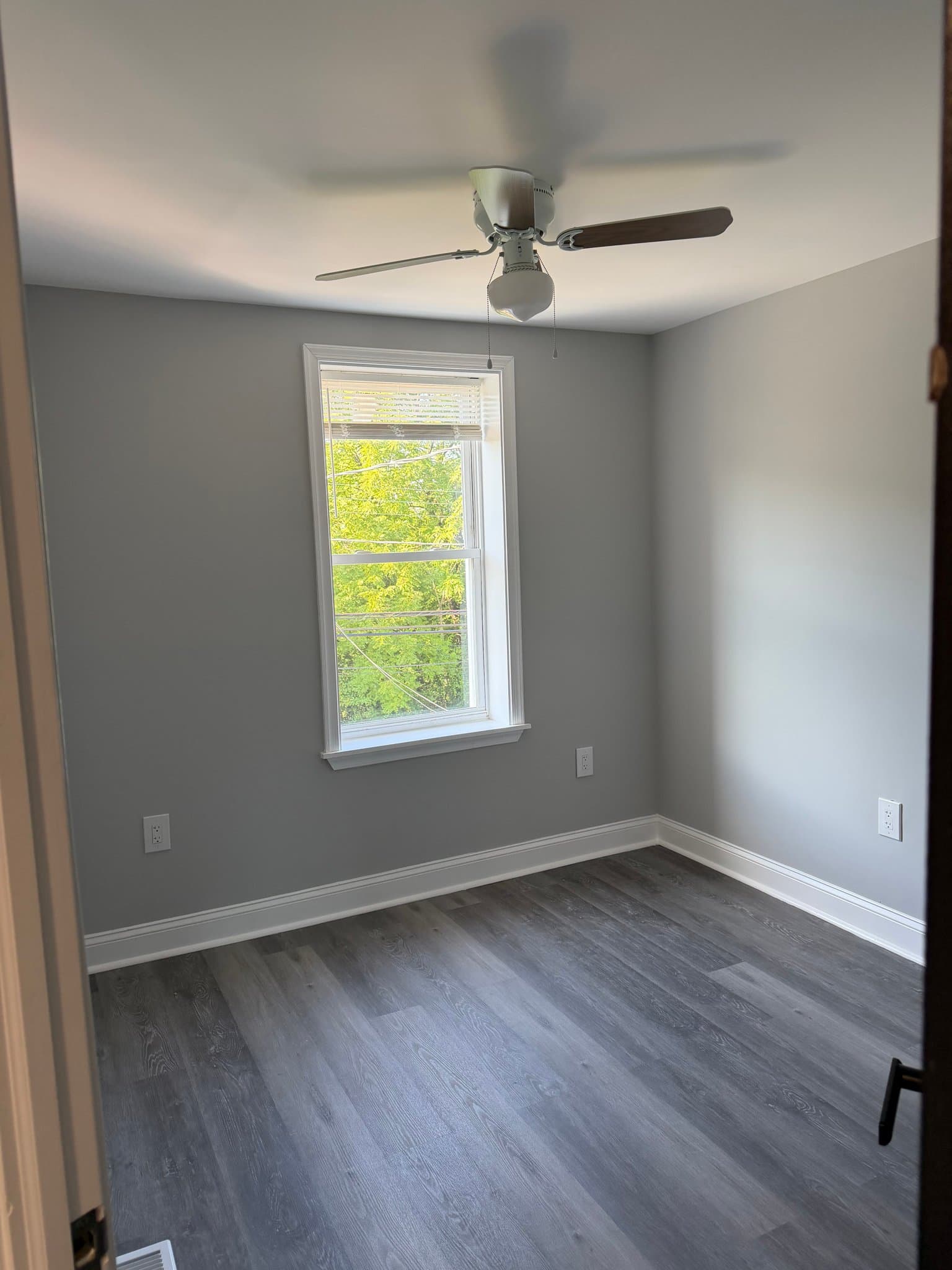 Baltimore Single Room: 3317 Ravenwood ave Baltimore, MD 21213
