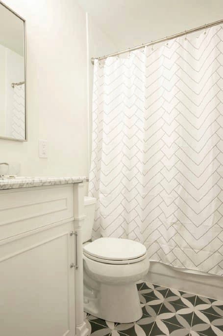 Washington Single Room: 1321 I St NE