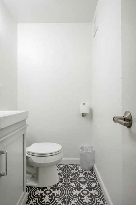 Washington Single Room: 1321 I St NE