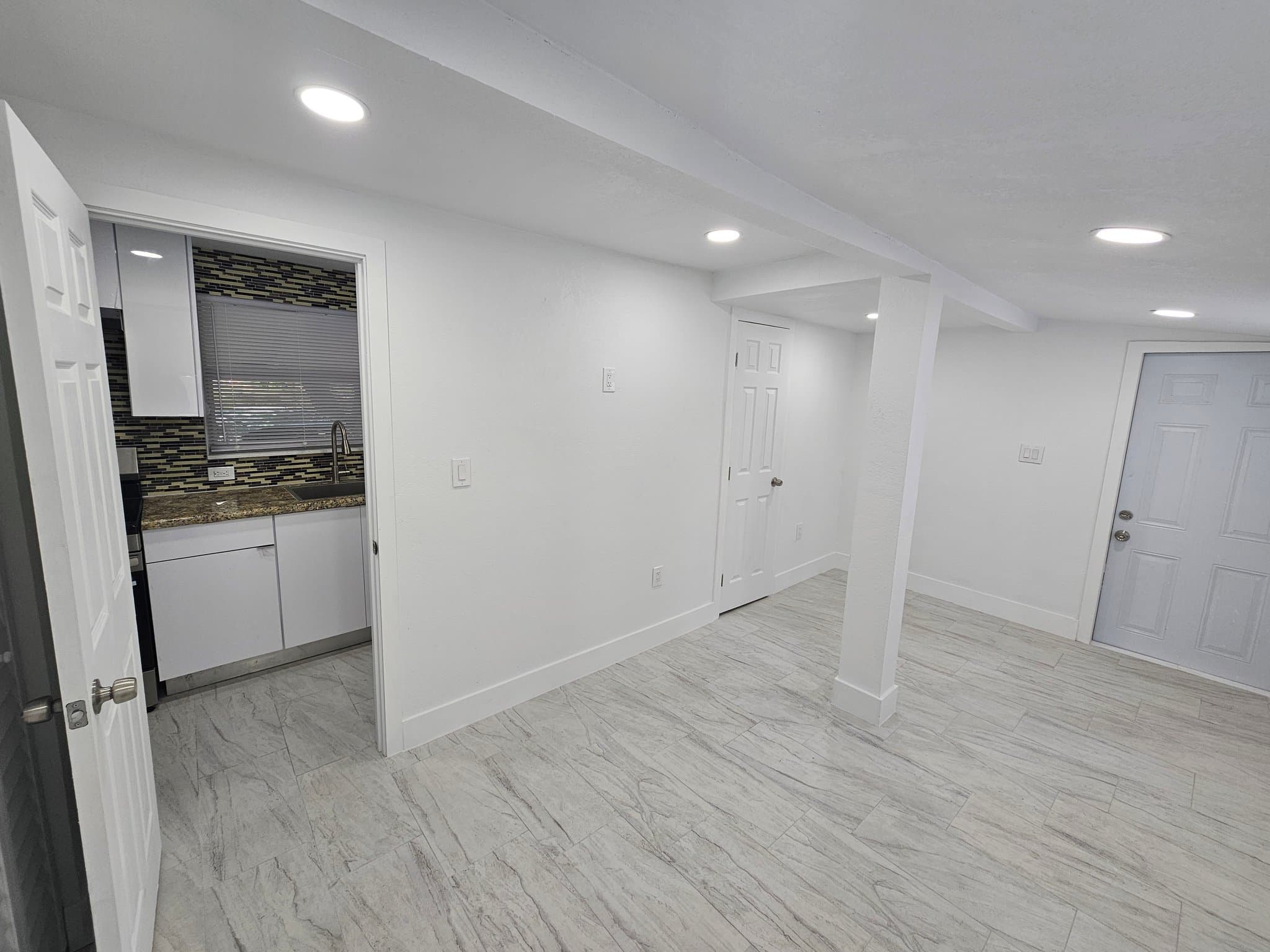 Miami House: 1915 NW 82 ST