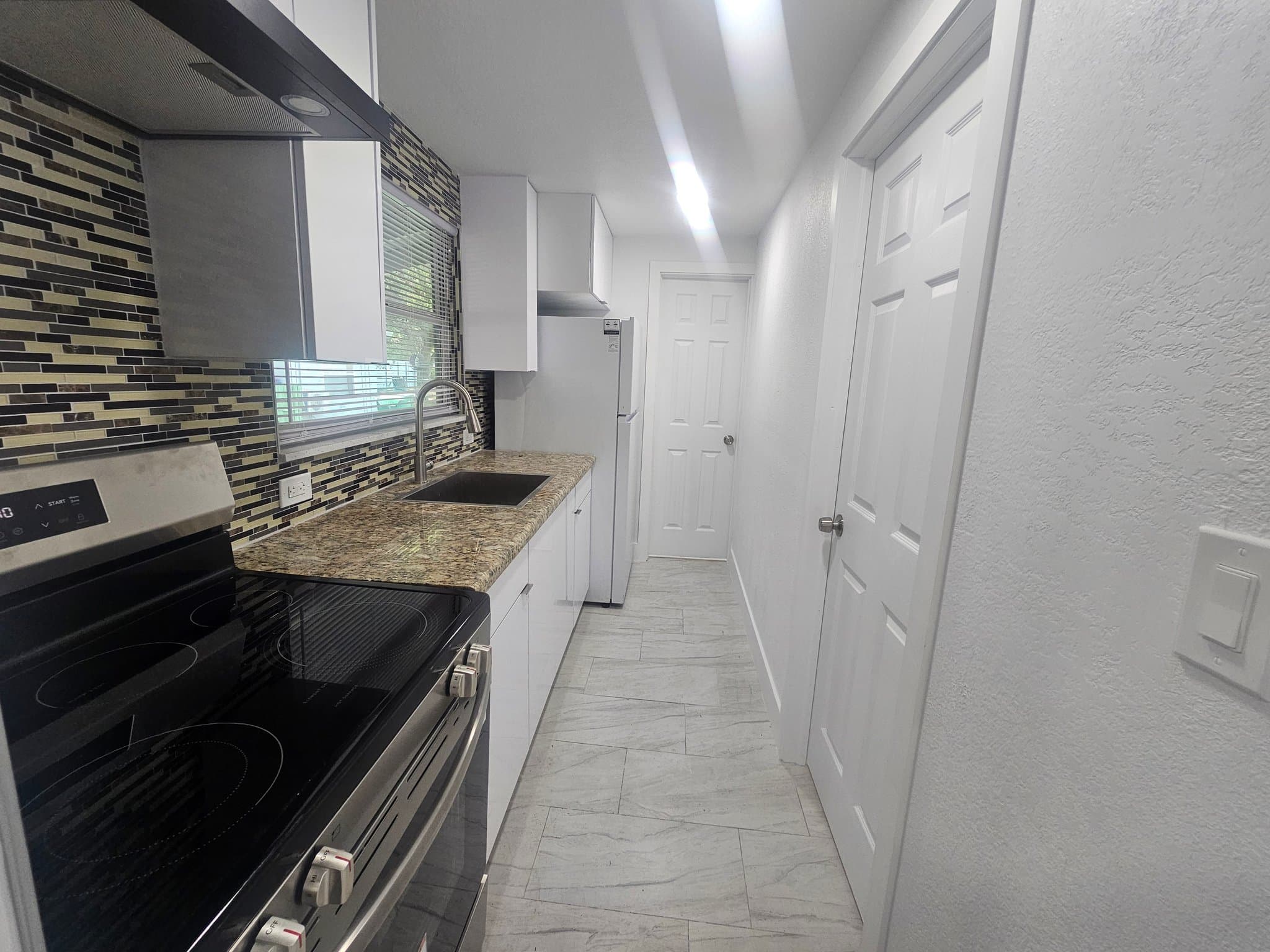 Miami House: 1915 NW 82 ST