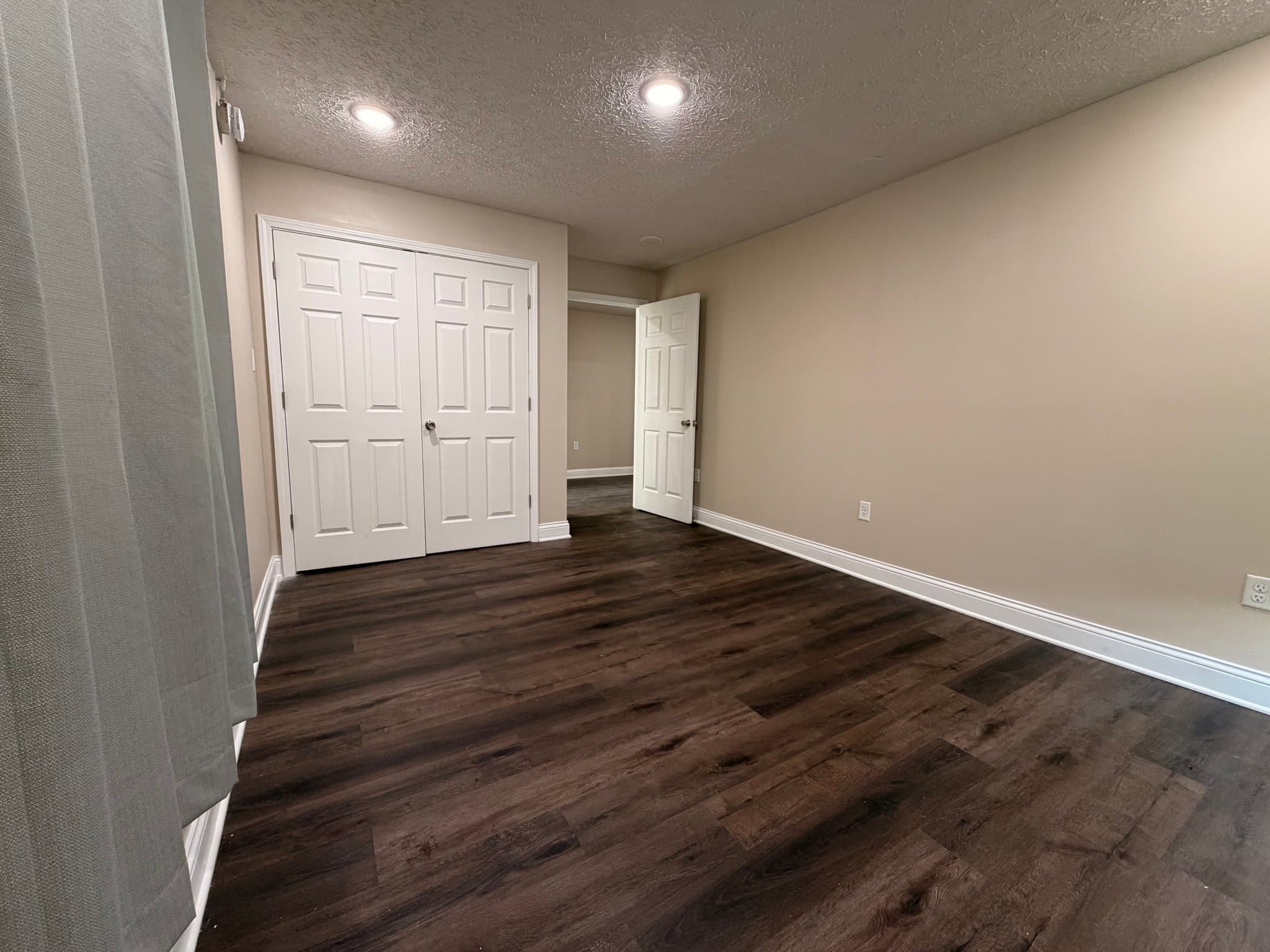 Elizabethtown Apartment: 4566 Sportsman Lake Rd