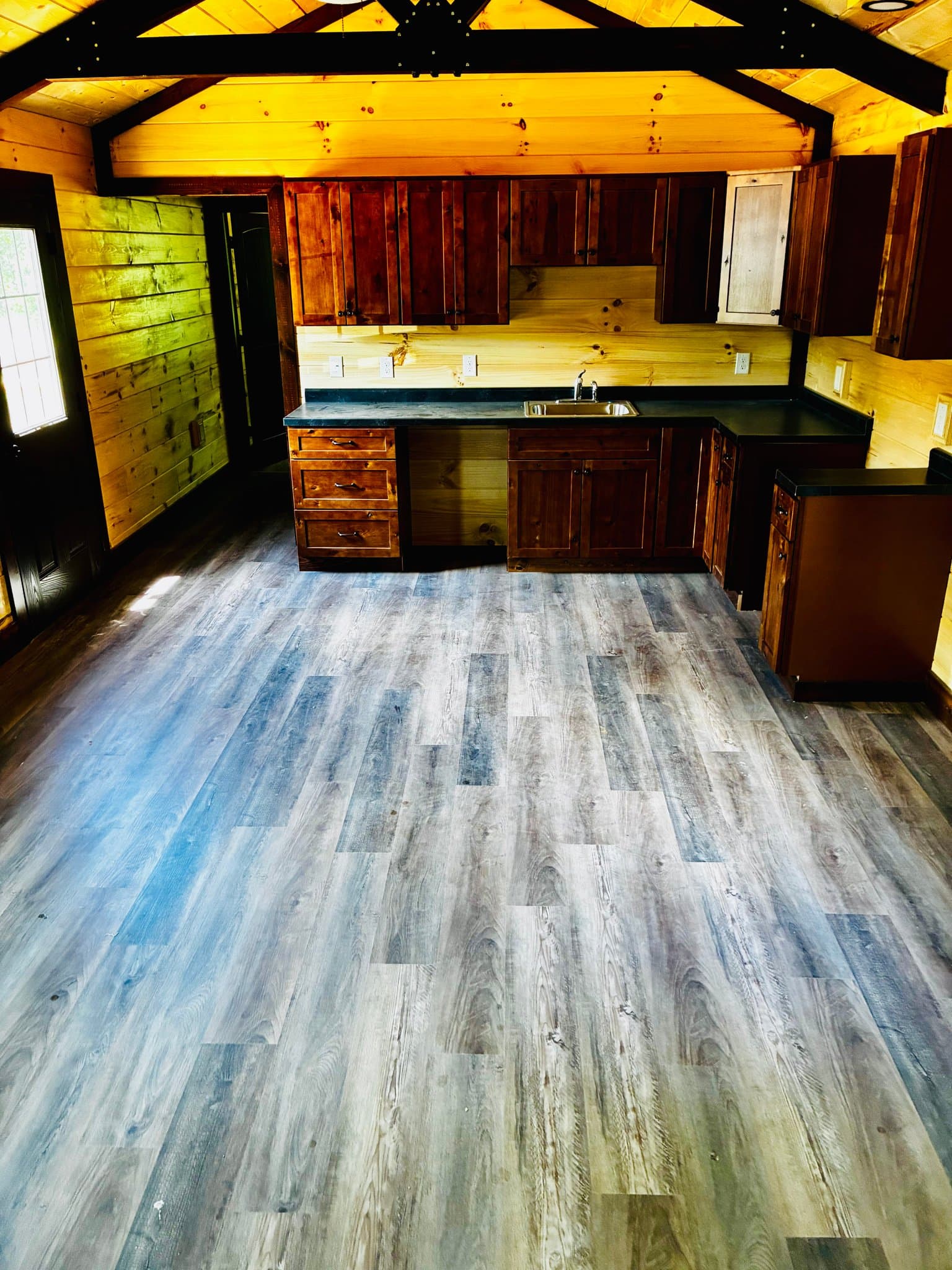 Bonnieville House: 2732 Priceville Rd