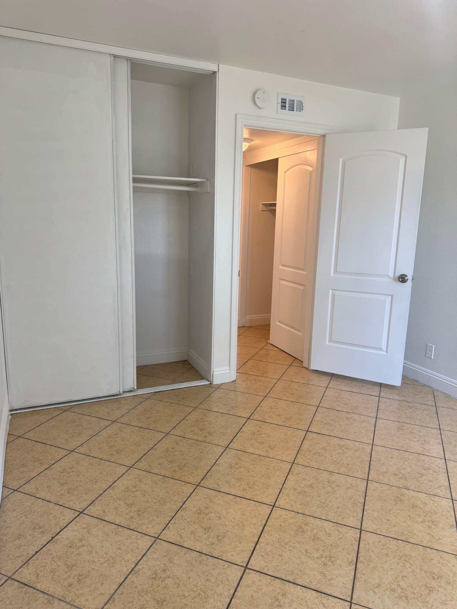 Santa Ana Condo: 721 W 1st