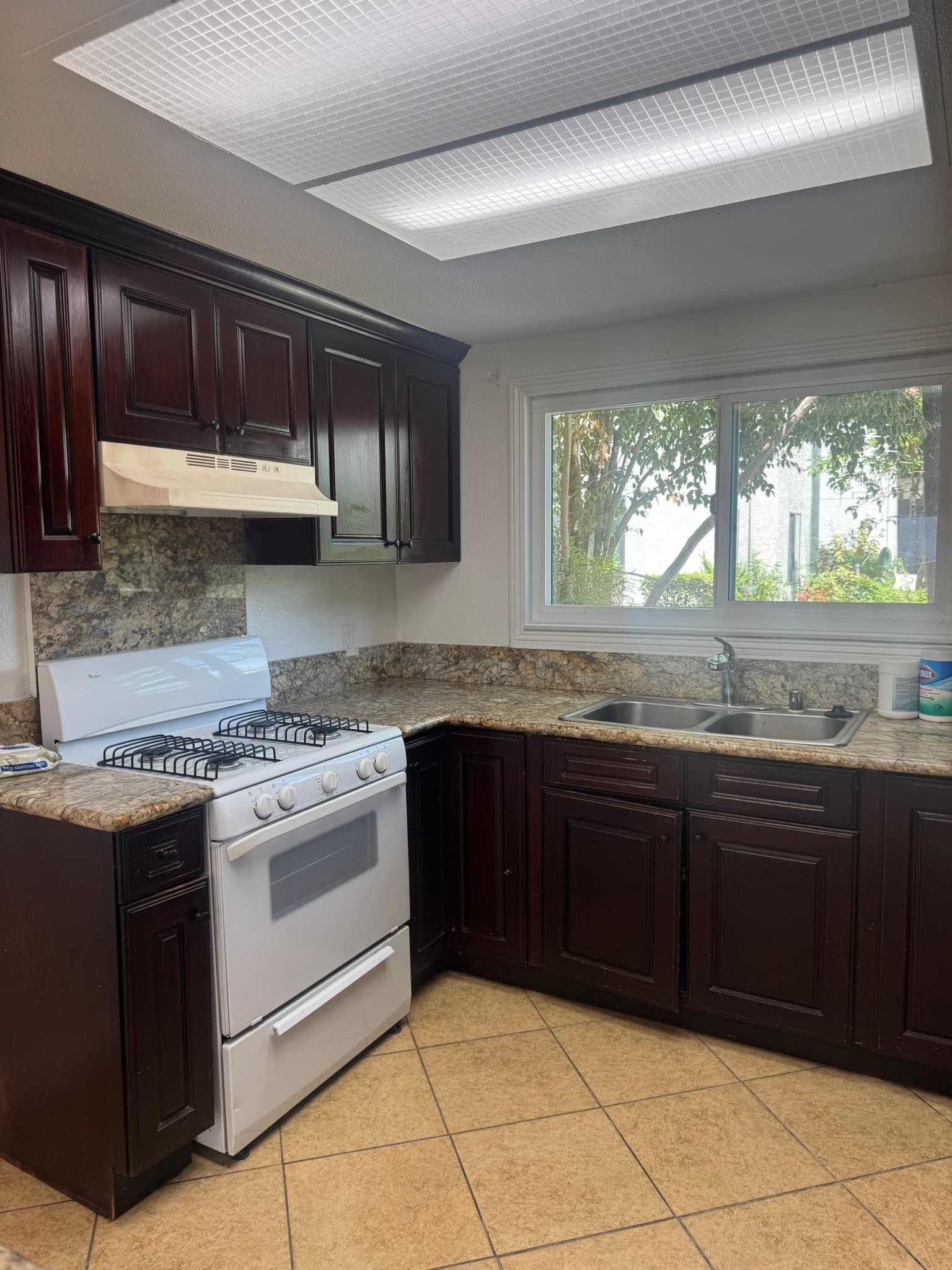 Santa Ana Condo: 721 W 1st