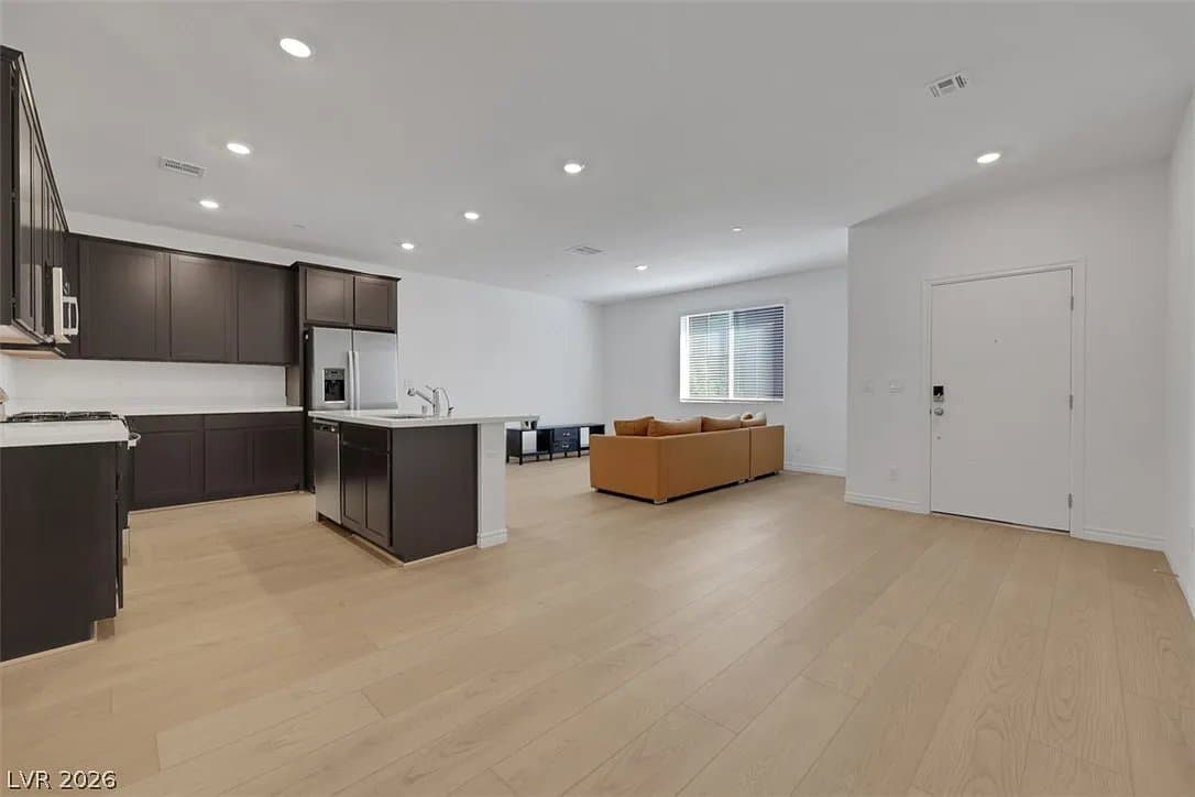 Henderson Townhome: 1526 Eva Crossing Pl