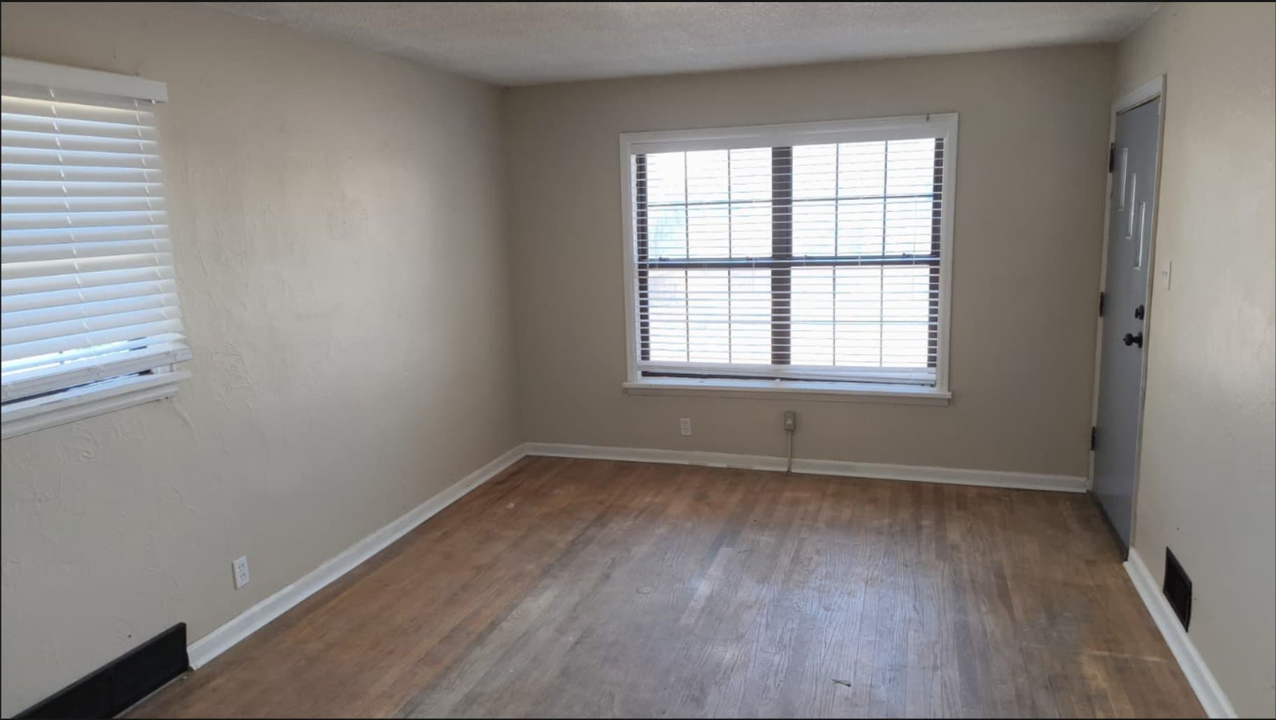 Pueblo House: 1625 E 18th St
