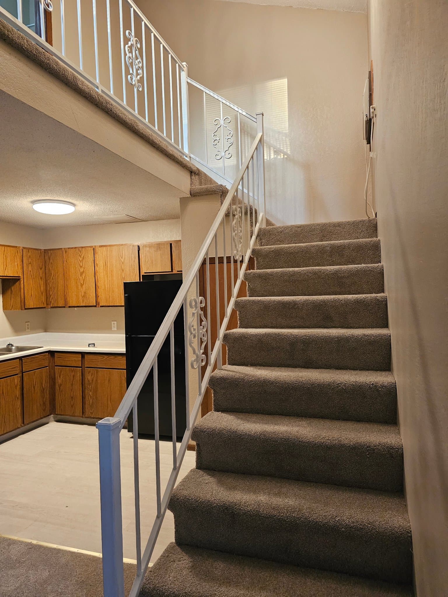 Eagle Lake Apartment: 138 N Agency St