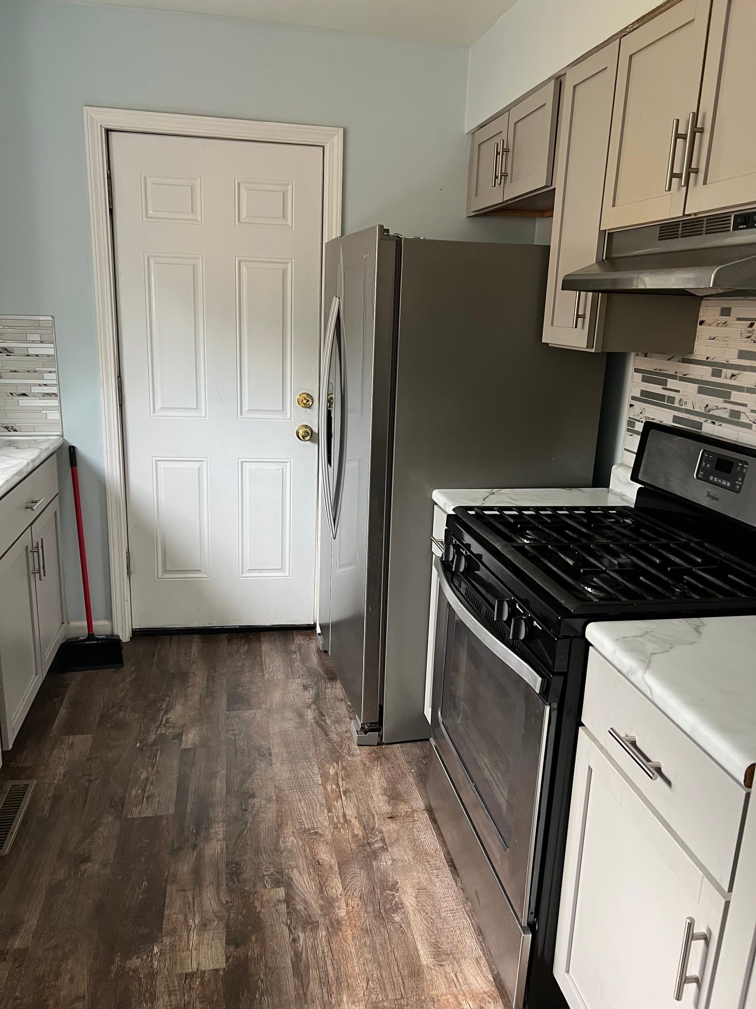 East Hazel Crest Apartment: 1903 171st Steet