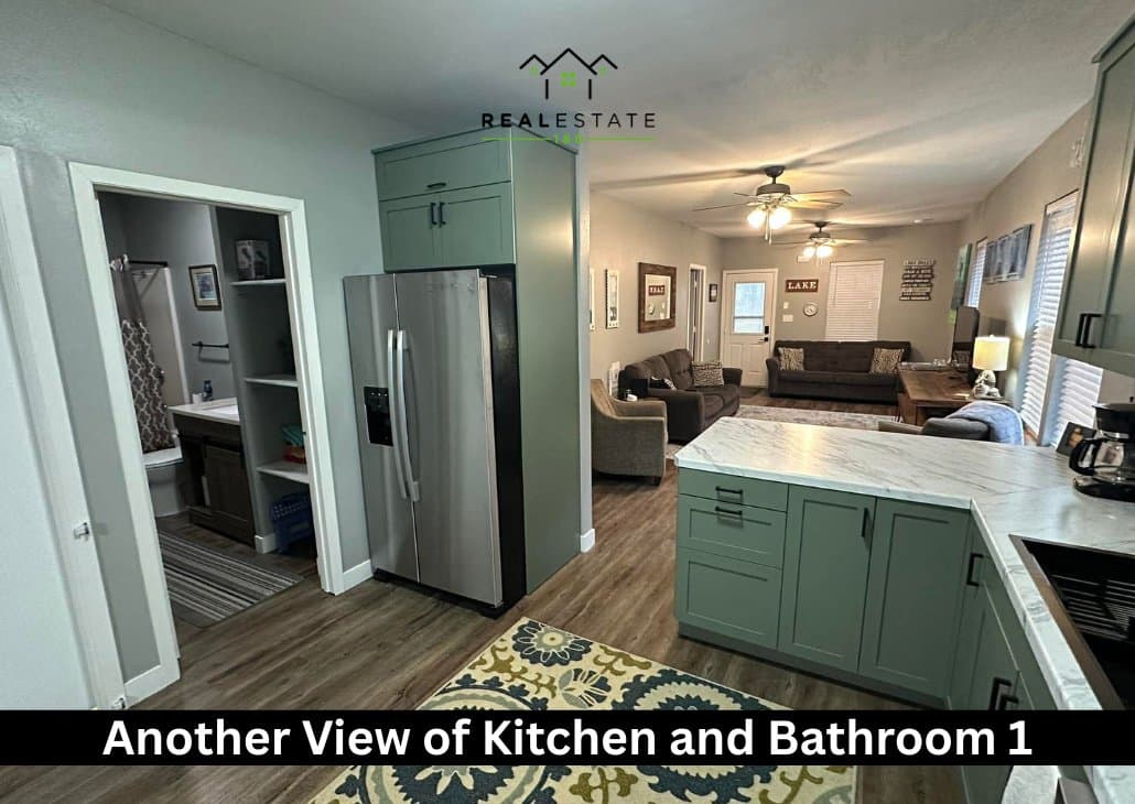 Arnolds Park House: 88 Gingles Drive