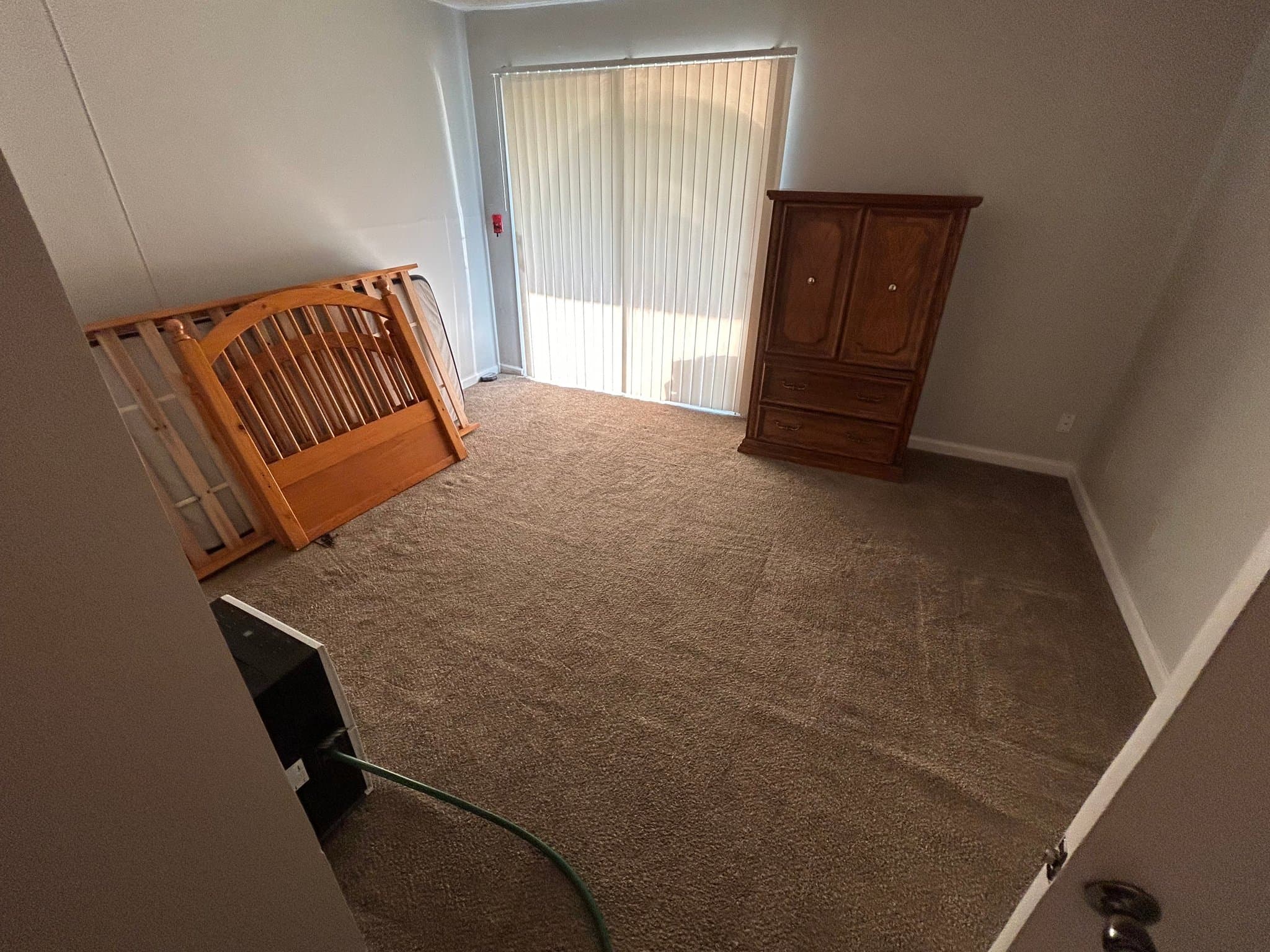Lawrence Townhome: 2119 Quail Creek Dr