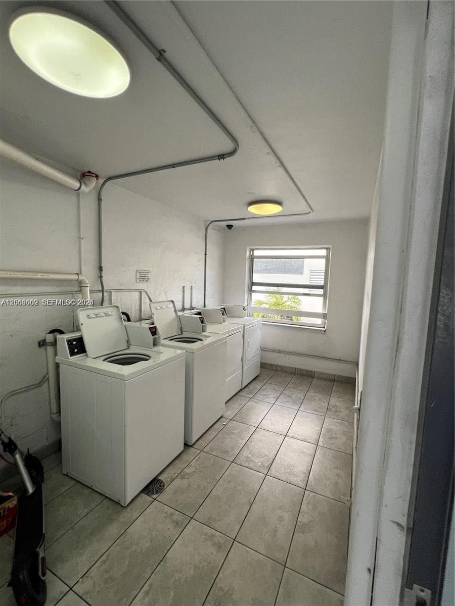Miami Beach Condo: 1610 Lenox Ave