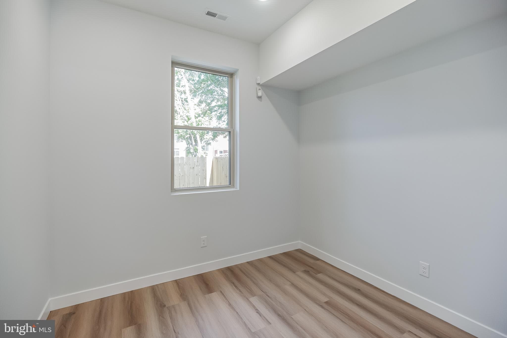 Philadelphia Apartment: 2222 N 7th St, Philadelphia, PA 19133