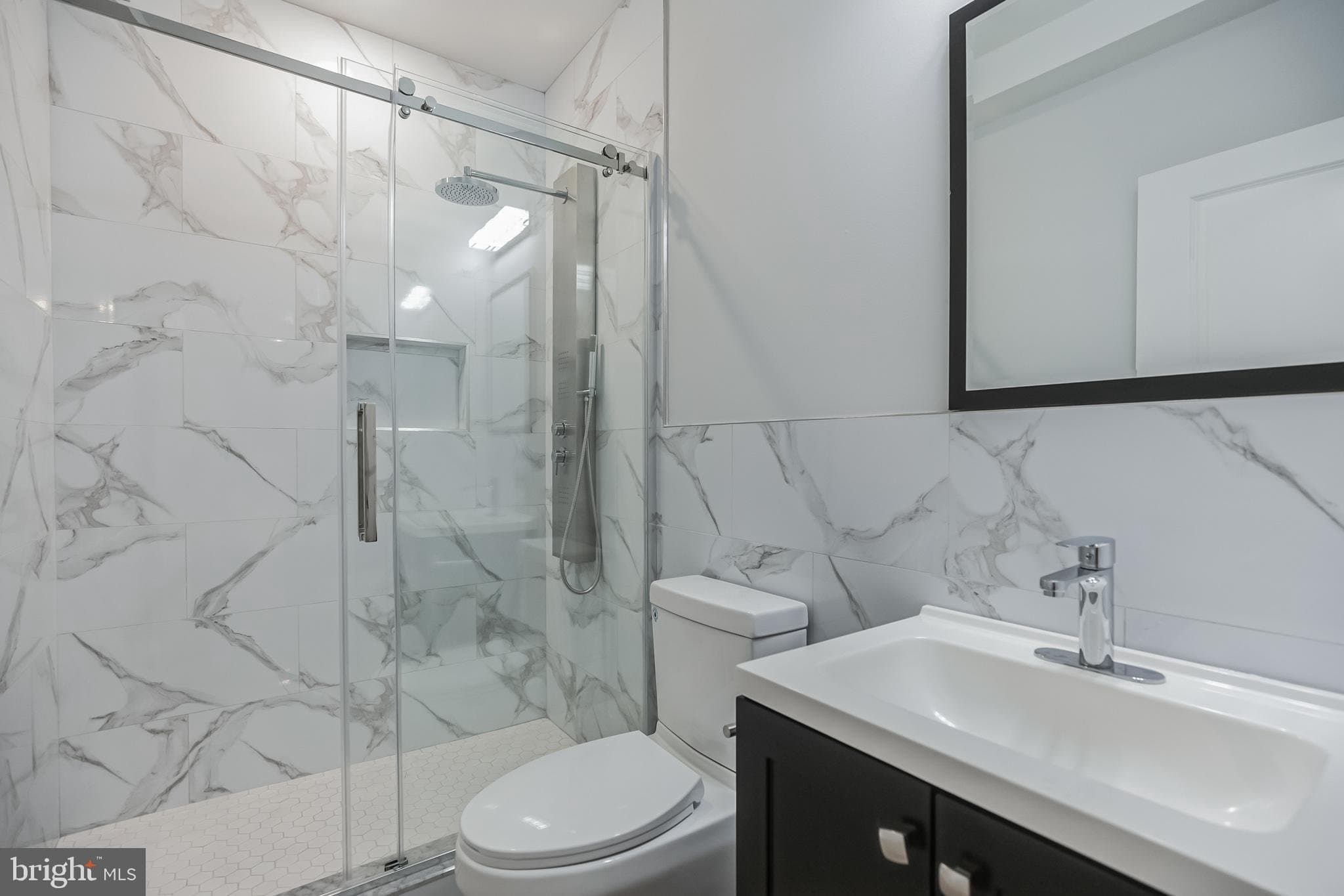 Philadelphia Apartment: 2222 N 7th St, Philadelphia, PA 19133