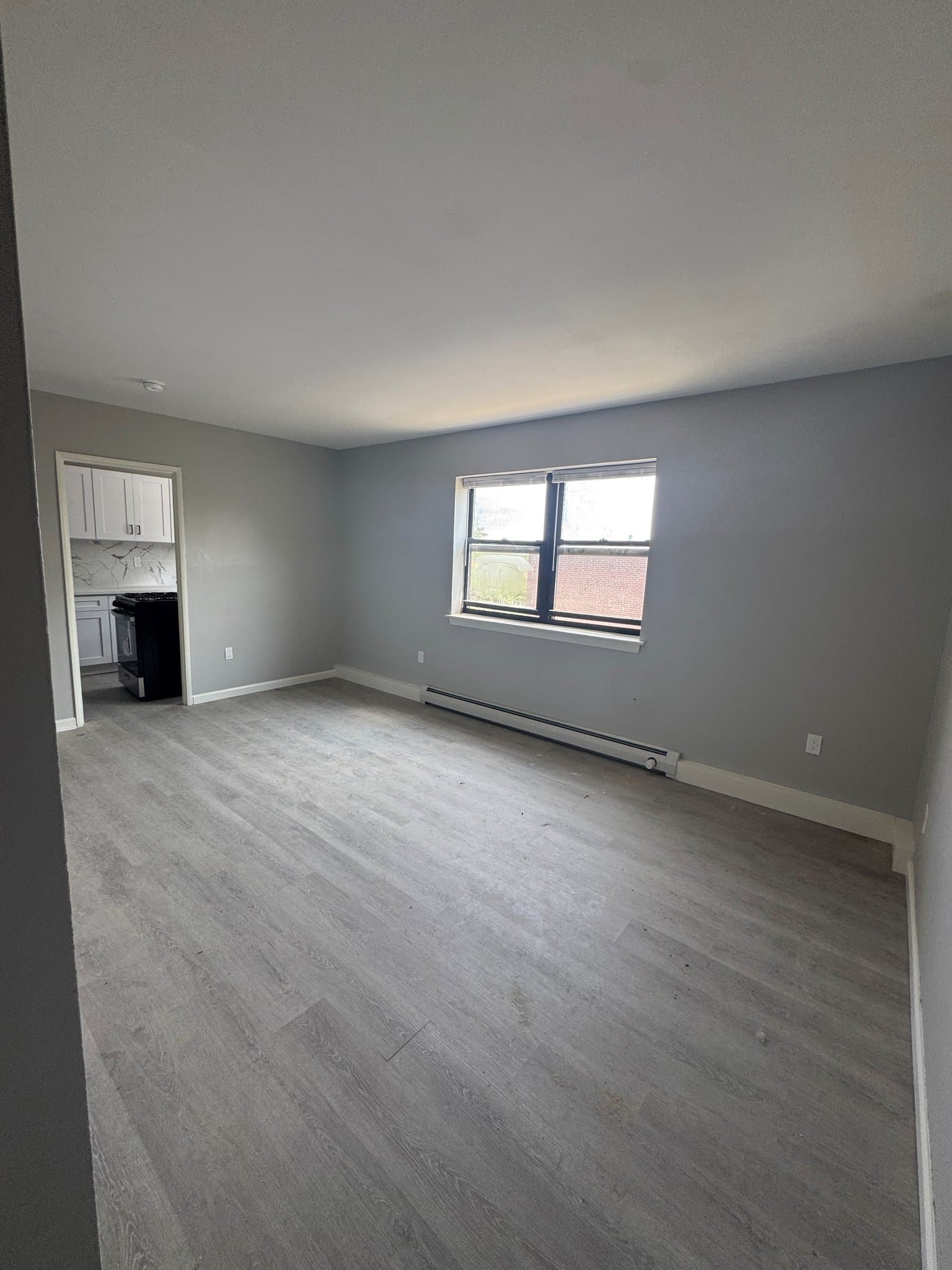Hartford Apartment: 170 Earle Street