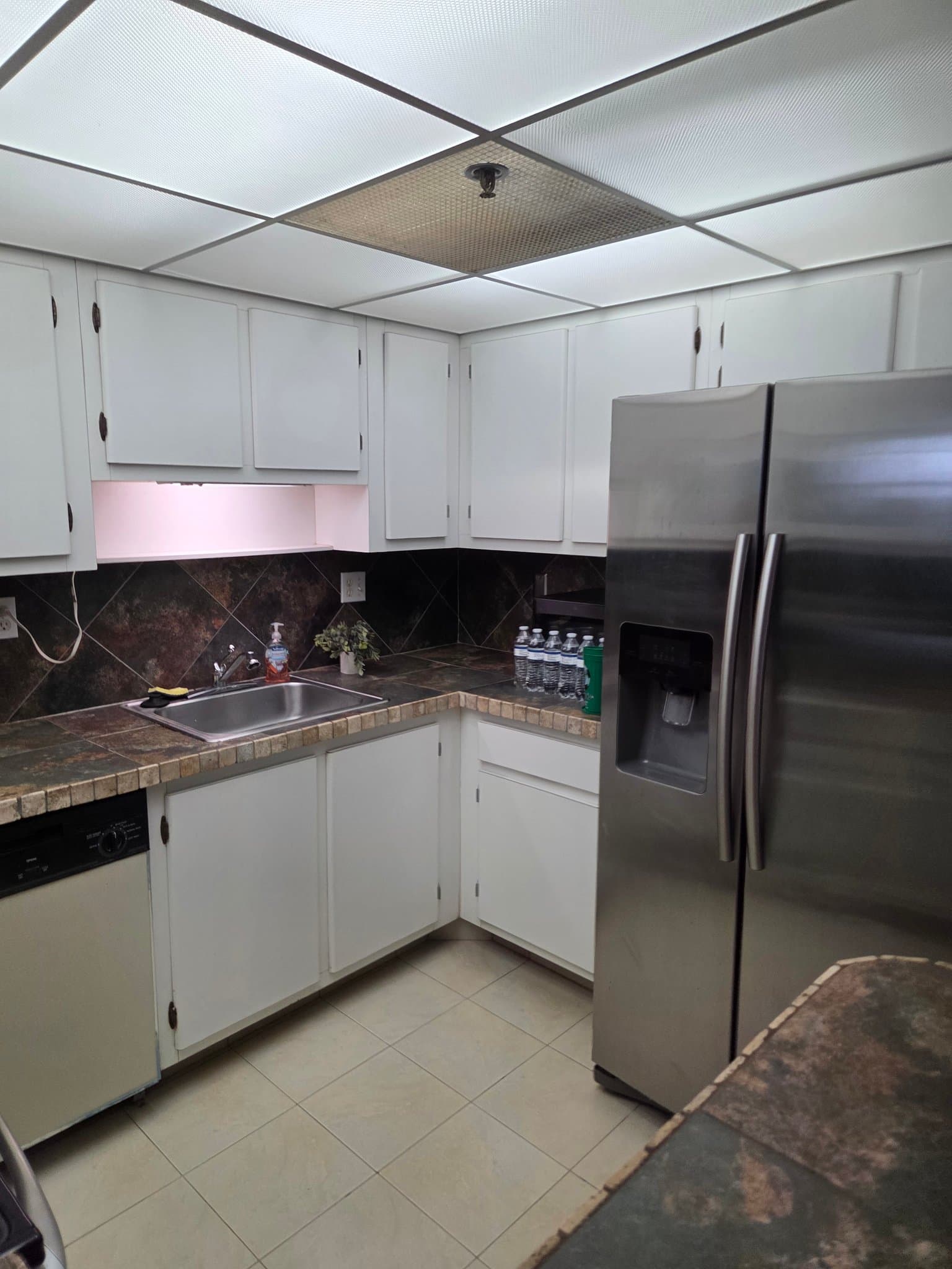 DAVIE Condo: 3001 W ROLLING HILLS CIR