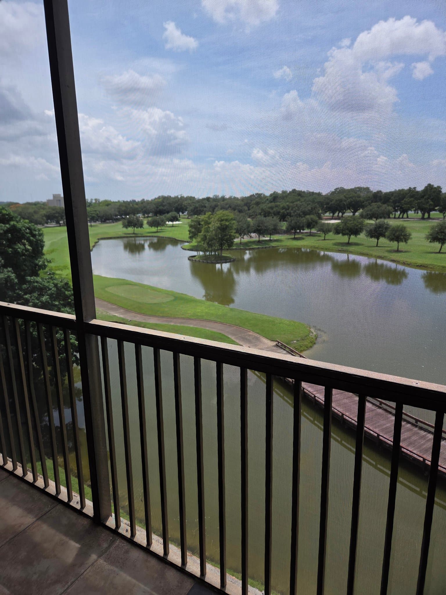 DAVIE Condo: 3001 W ROLLING HILLS CIR