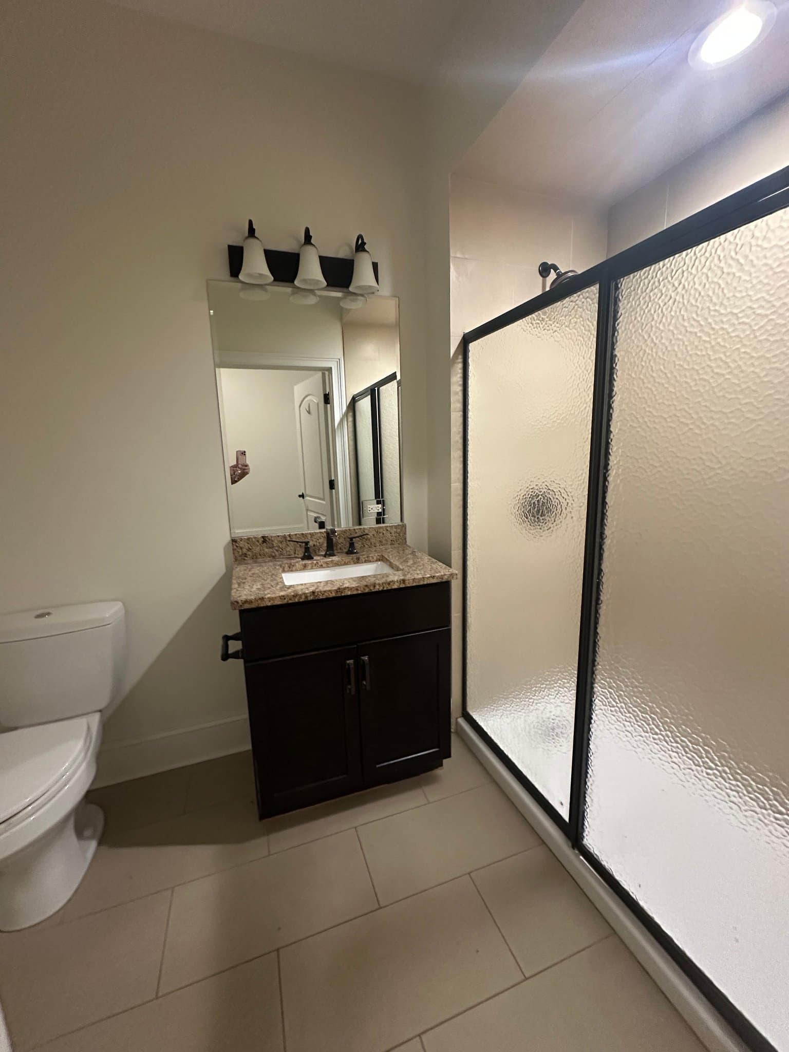 Evanston Apartment: 2500 Green Bay